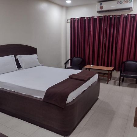 Hotel Annapurna Guntūr Eksteriør bilde
